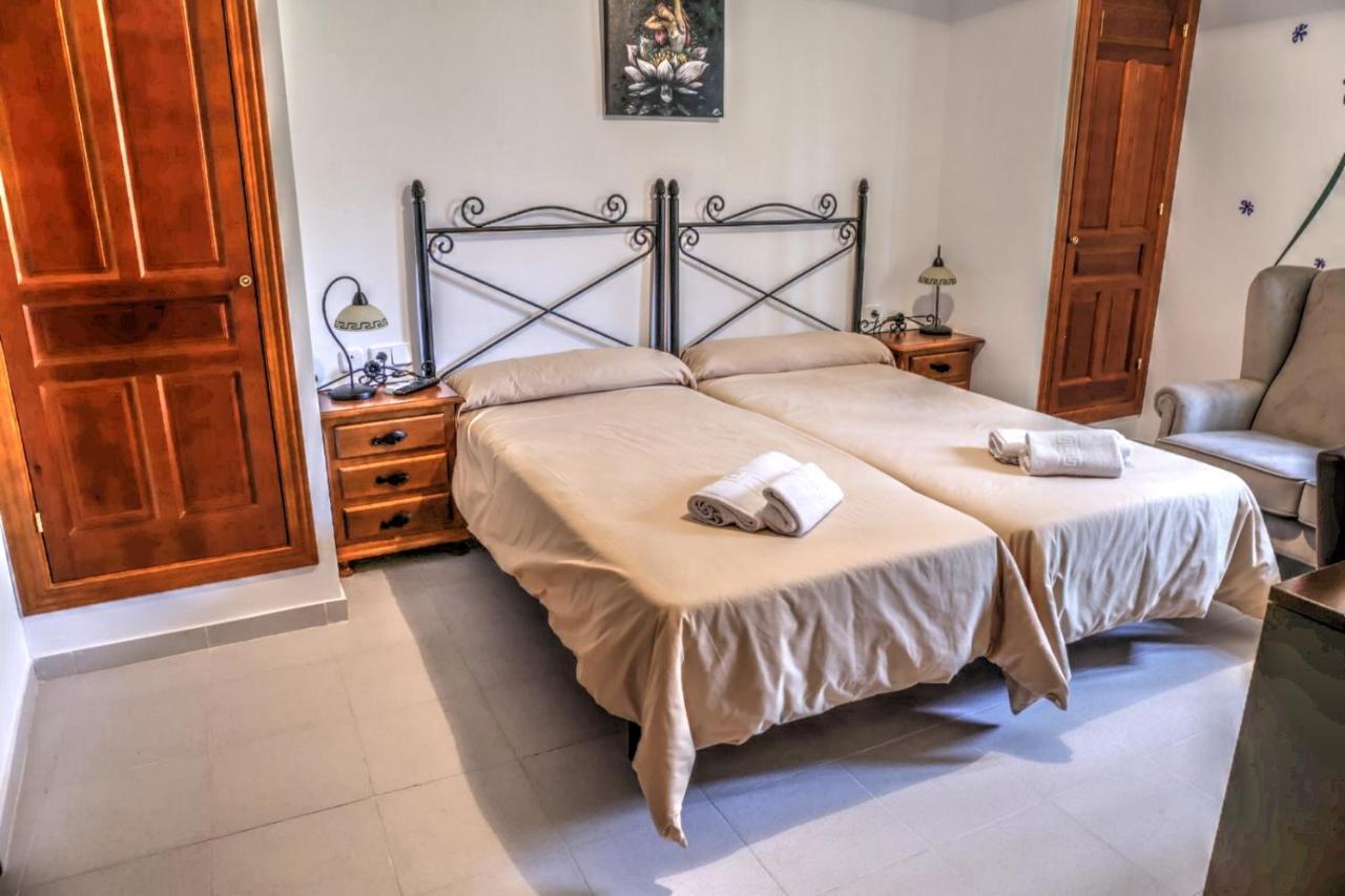 Hostal Rural De Cuadros Bedmar y Garciez Екстер'єр фото