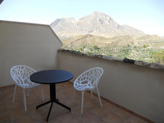 Hostal Rural De Cuadros Bedmar y Garciez Екстер'єр фото