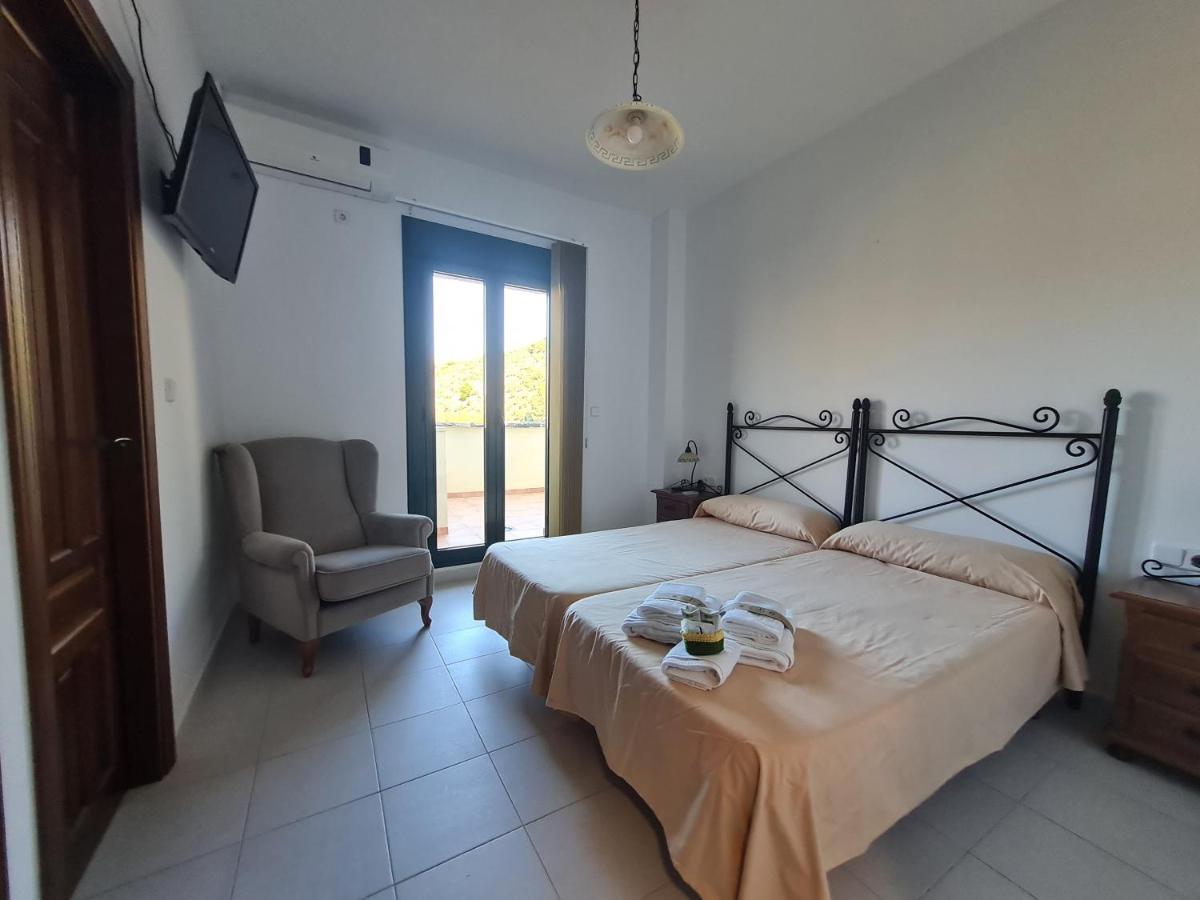 Hostal Rural De Cuadros Bedmar y Garciez Екстер'єр фото